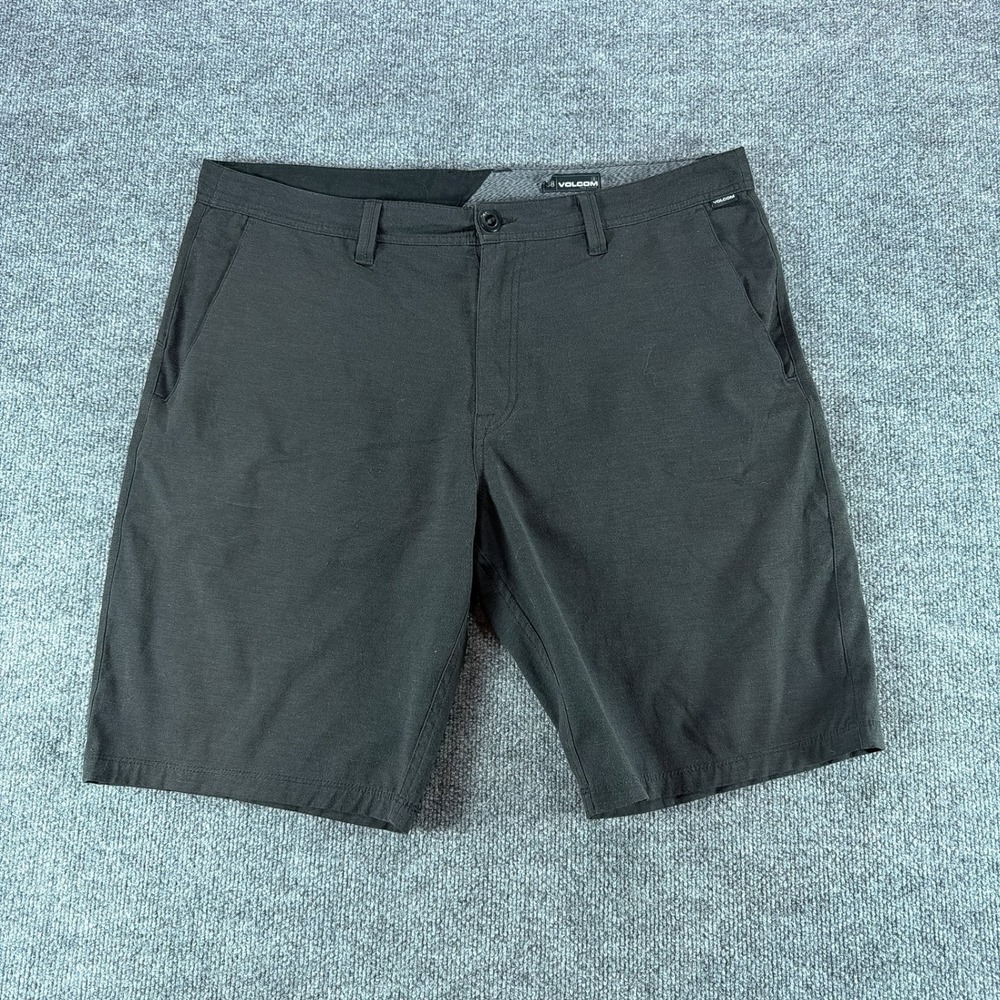Volcom Frickin Modern Stretch Chino‎ Shorts Mens 38 Charcoal Grey Black Skate